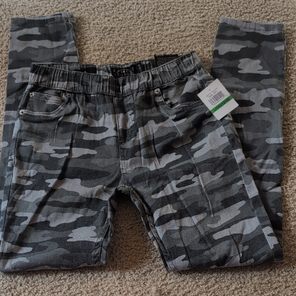 New With Tags Lucky Brand Camo Boys Joggers Size Large 12/14